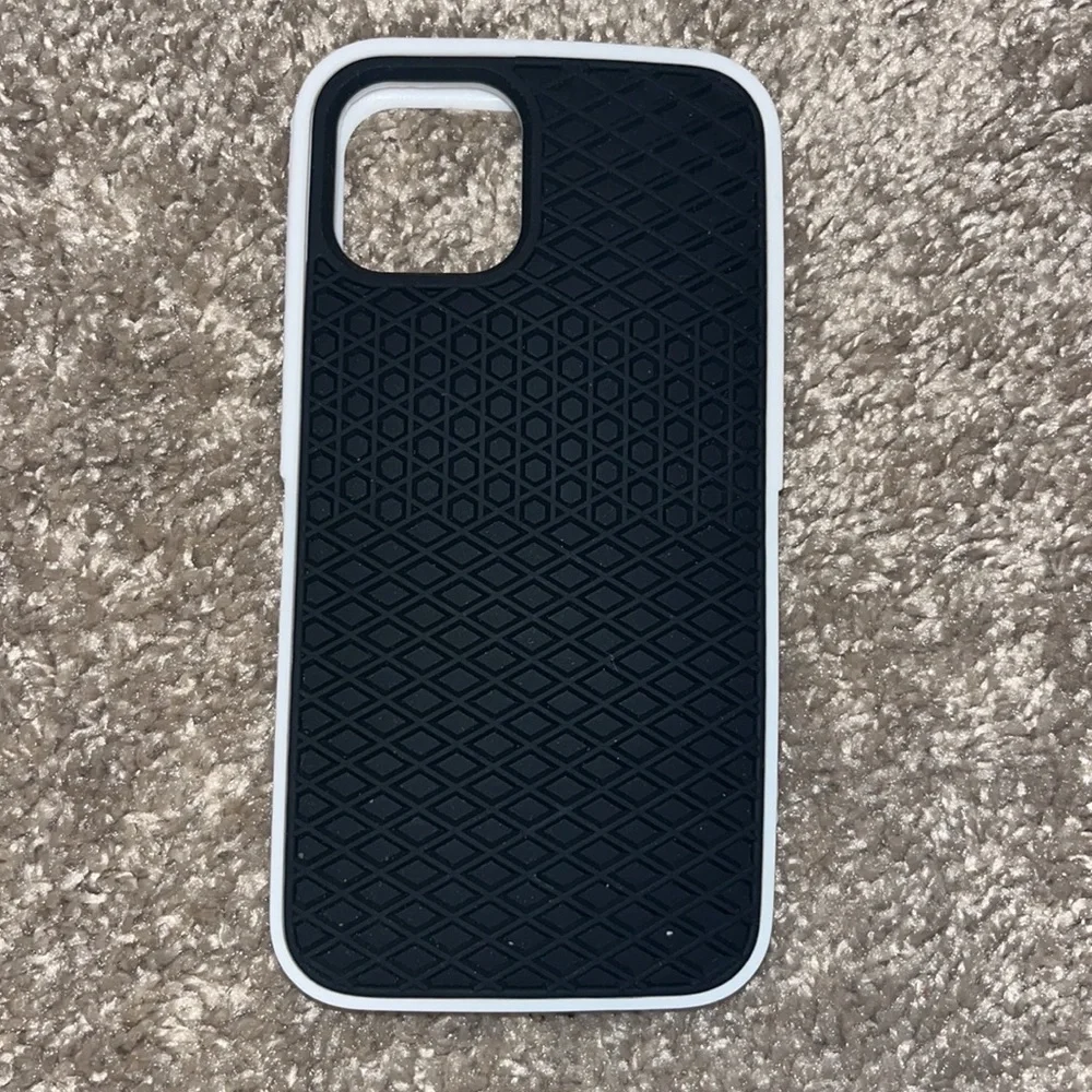 Vans phone cases READ DESCRIPTION. No refunds